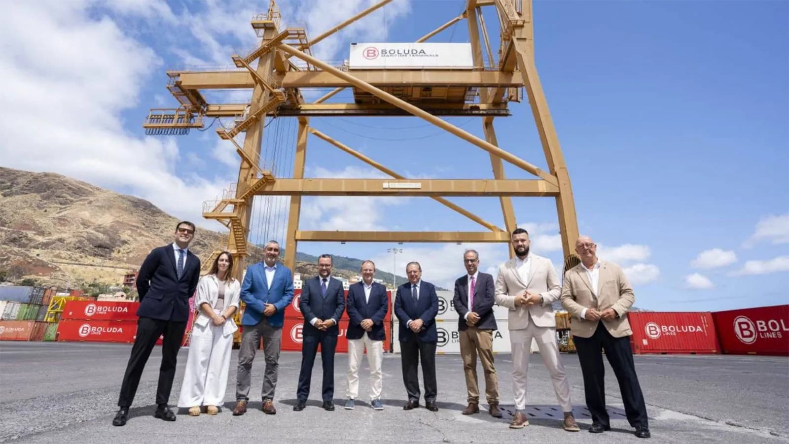 Boluda incorpora una grúa STS Panamax a su terminal de contenedores de La Palma