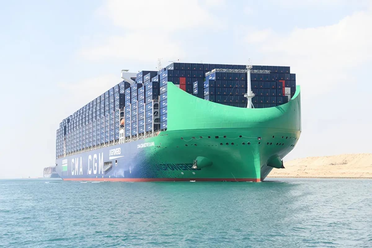 Los fletes entre Asia y Europa bajan con el regreso progresivo de las navieras al Canal de Suez