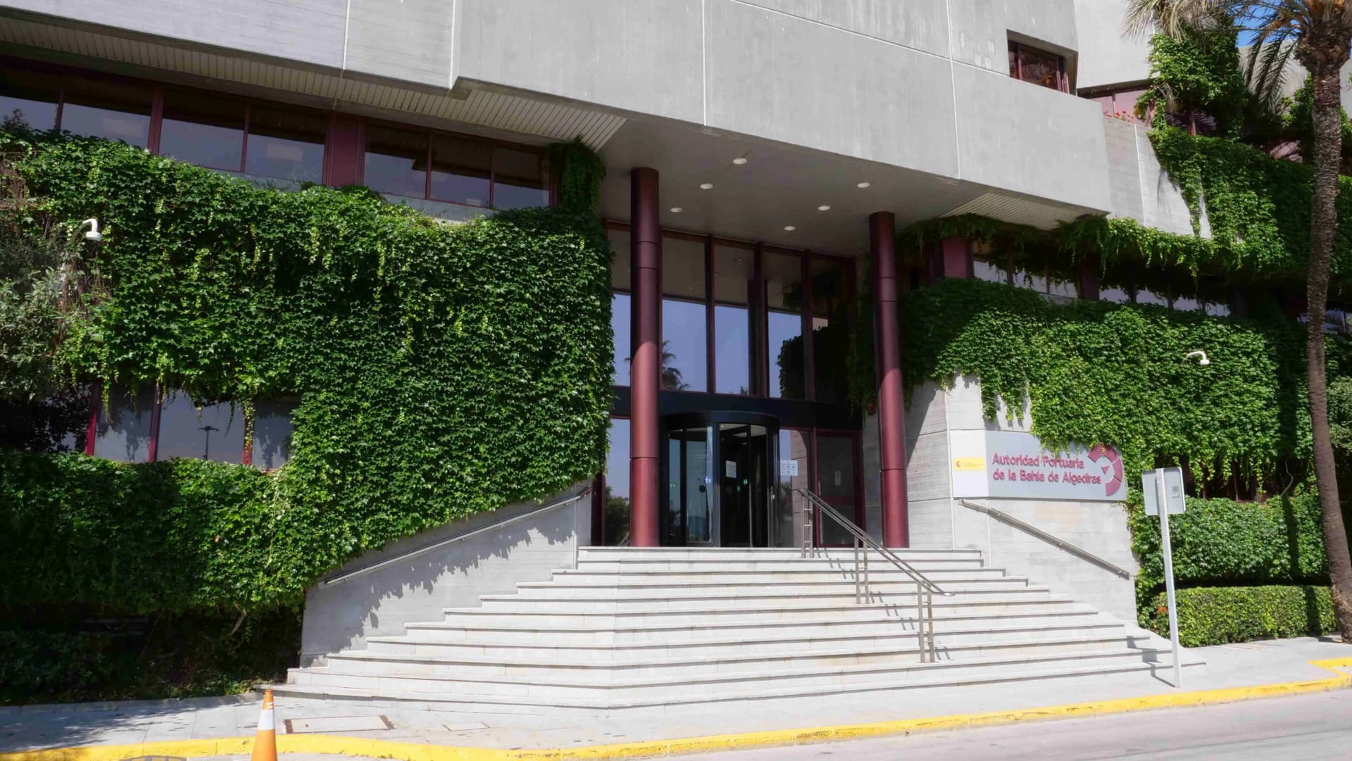 Idom Consulting gestionará la Oficina Técnica de Innovación del Puerto de Algeciras